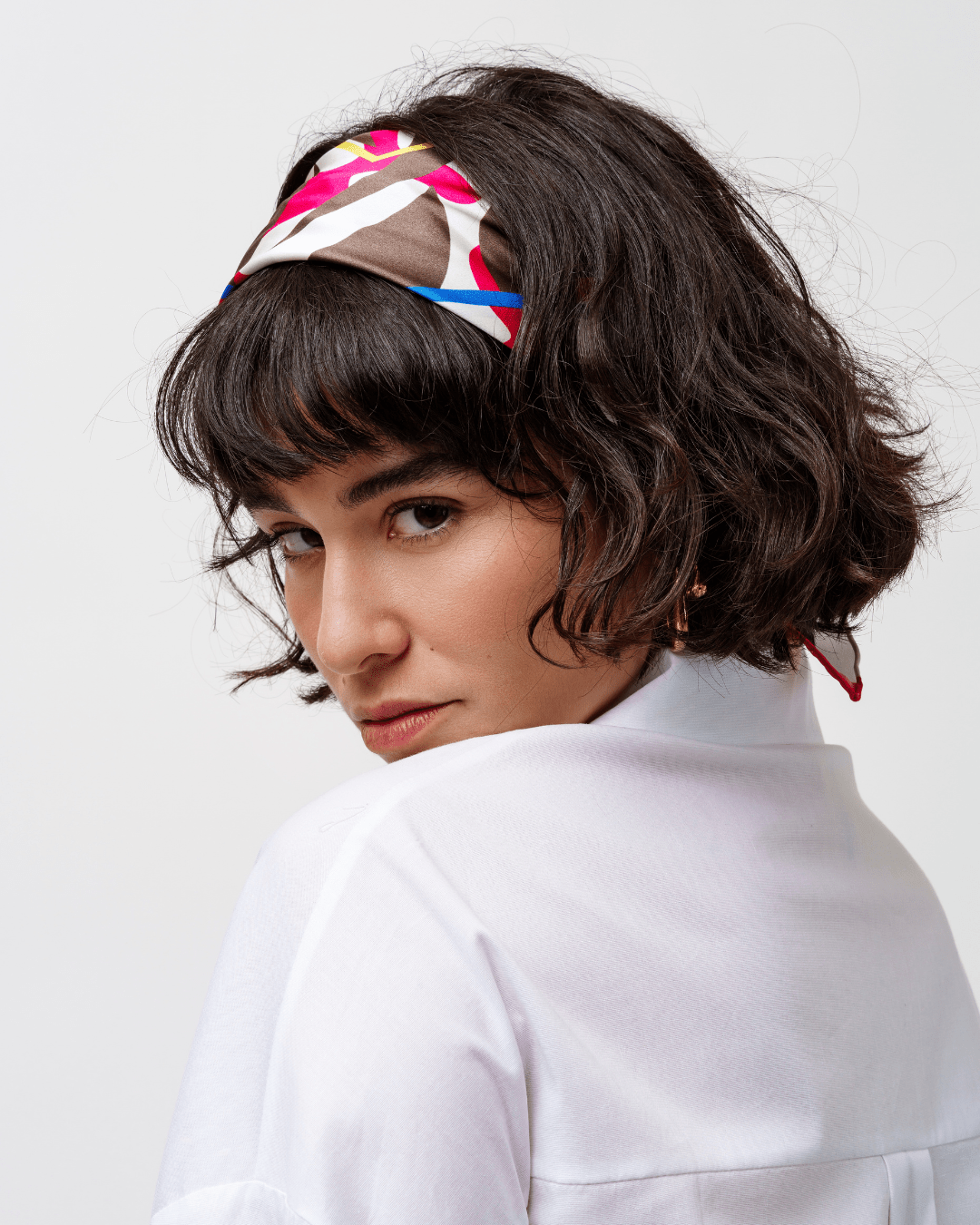 FOULARD 100% SETA CON AQUILA - MINA MINA